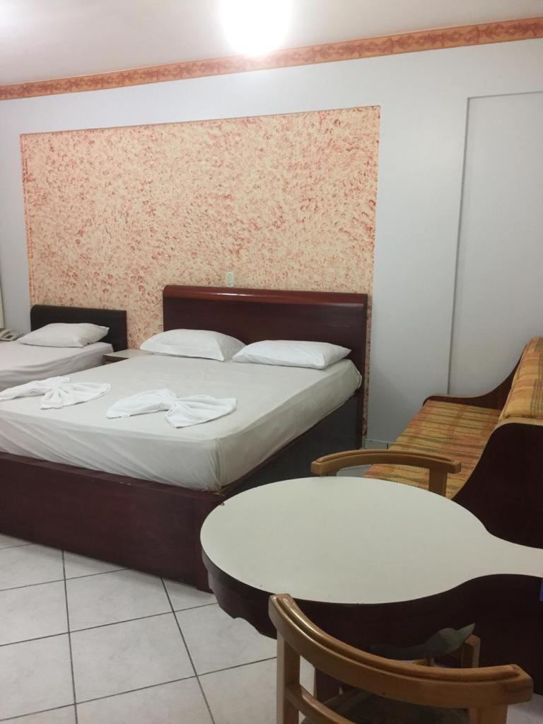 Hotel Hot Star Калдас-Новас Экстерьер фото